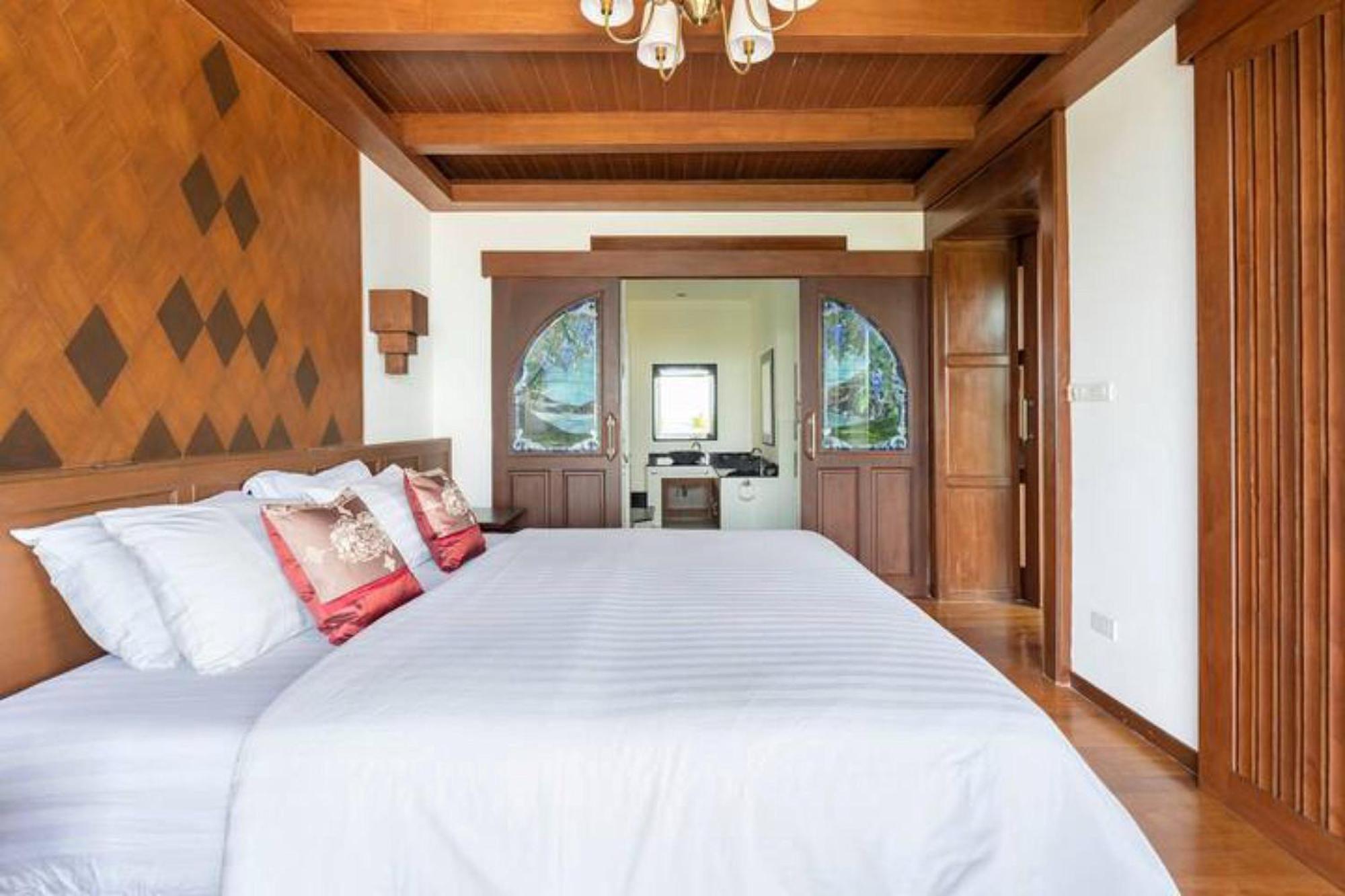 Thai Heritage Villa Melitta Bangrak Bohput, Beach, Pool, Seaviews, 6-Suite, Full Villa, Luxury, Aaa Location Koh Samui Exterior foto